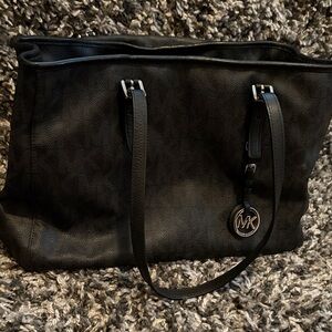 Michael Kors Classic Black Tote